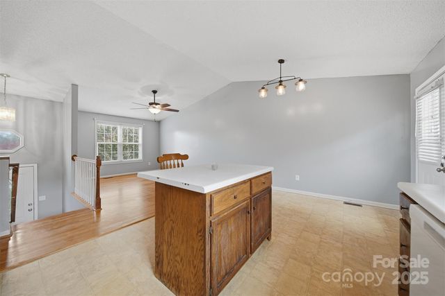 904 Pine Mountain Road, Hudson, NC 28638