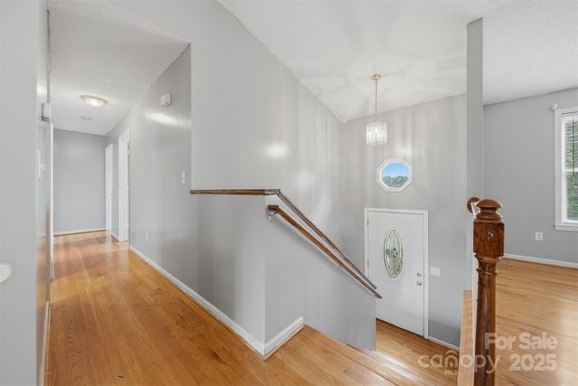 904 Pine Mountain Road, Hudson, NC 28638