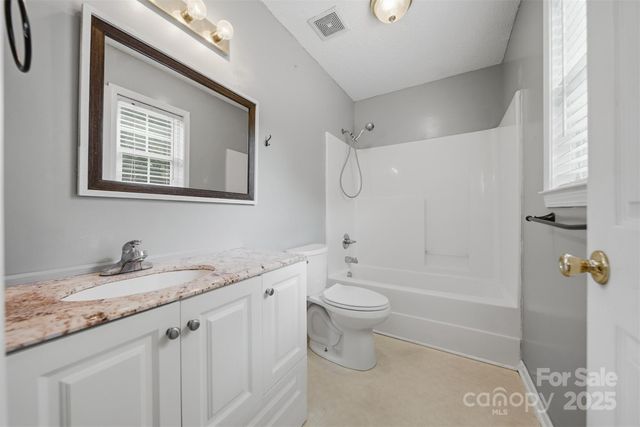 904 Pine Mountain Road, Hudson, NC 28638