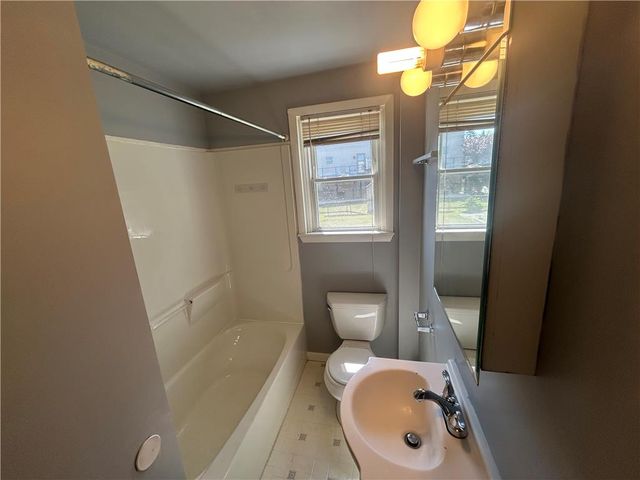 218 East Susquehanna Street 1B, Allentown City, PA 18103