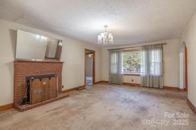 2986 Green Pasture Lane, Valdese, NC 28690