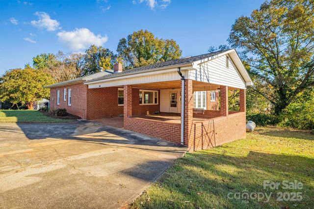 2986 Green Pasture Lane, Valdese, NC 28690