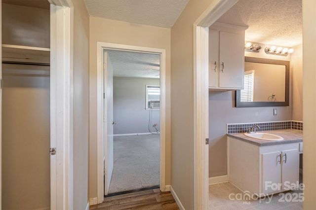 2986 Green Pasture Lane, Valdese, NC 28690