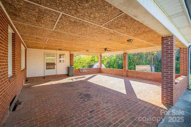 2986 Green Pasture Lane, Valdese, NC 28690