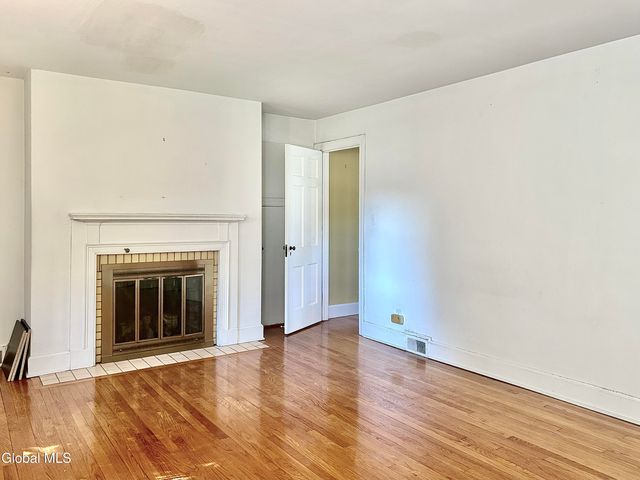 148 Brunswick Road, Brunswick, NY 12180