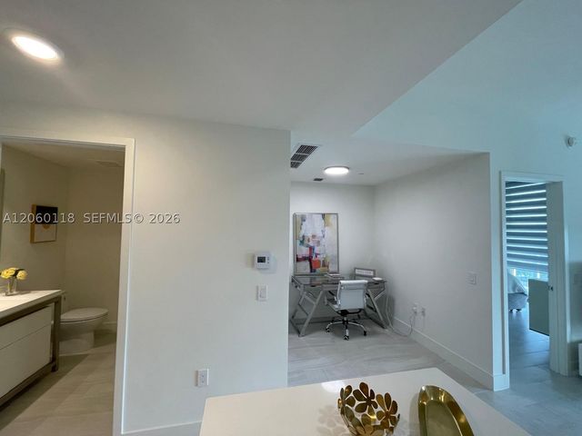 2000 Metropica Way 1105, Sunrise, FL 33323