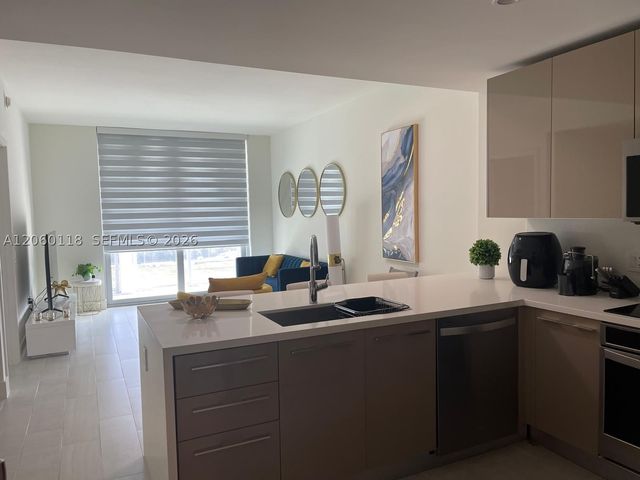 2000 Metropica Way 1105, Sunrise, FL 33323