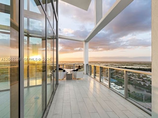 2000 Metropica Way 1105, Sunrise, FL 33323