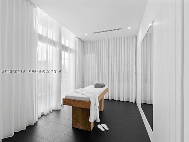 2000 Metropica Way 1105, Sunrise, FL 33323
