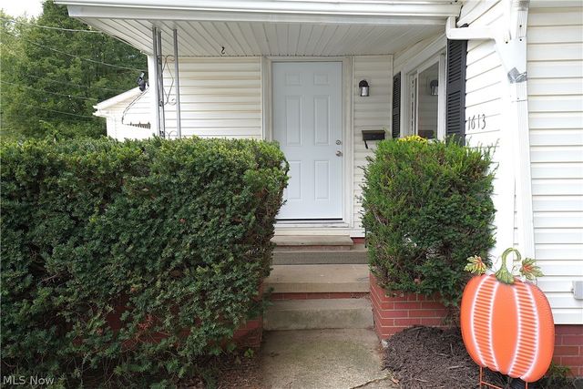 1613 24th Street NE, Canton, OH 44714