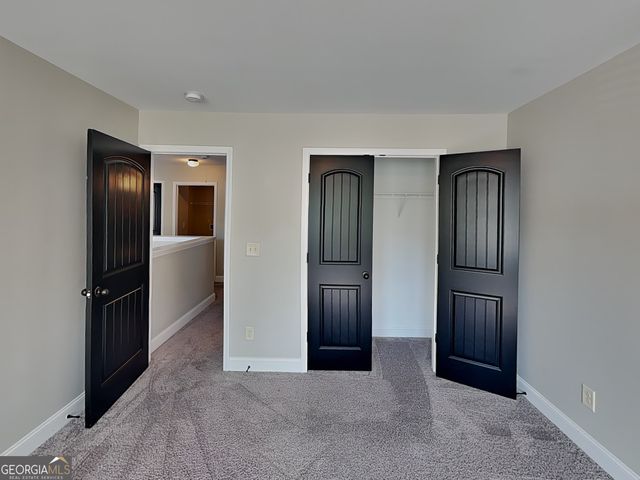 1228 Campbell Ridge Lane, Lawrenceville, GA 30045