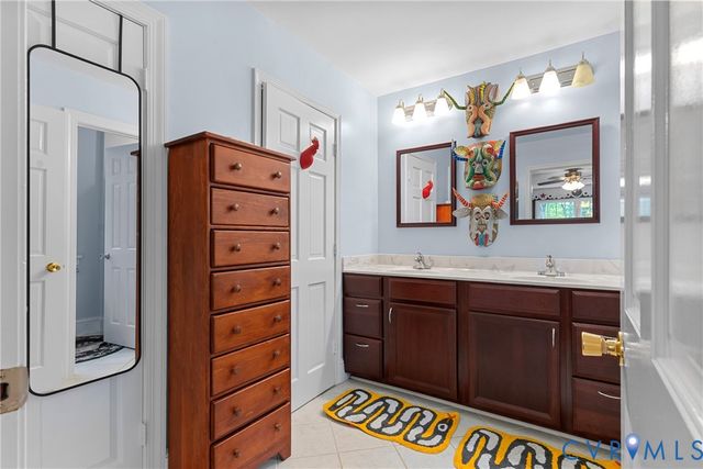 13134 Auburn Mill Ln, Glen Allen, VA 23059