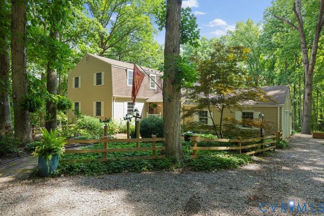13134 Auburn Mill Ln, Glen Allen, VA 23059