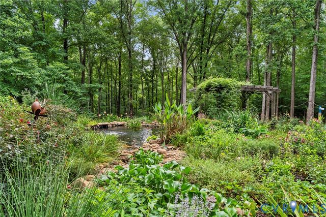 13134 Auburn Mill Ln, Glen Allen, VA 23059