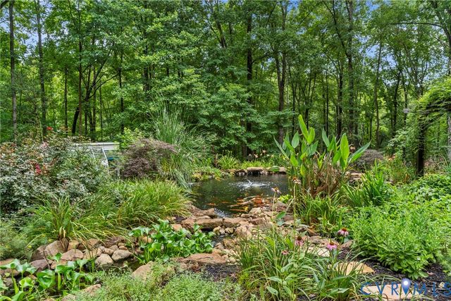 13134 Auburn Mill Ln, Glen Allen, VA 23059