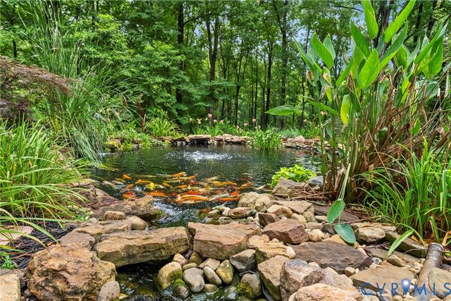 13134 Auburn Mill Ln, Glen Allen, VA 23059