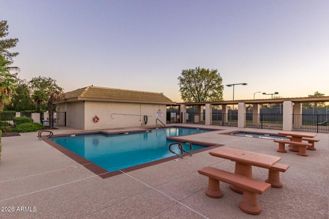 4307 W SANDRA Circle, Glendale, AZ 85308