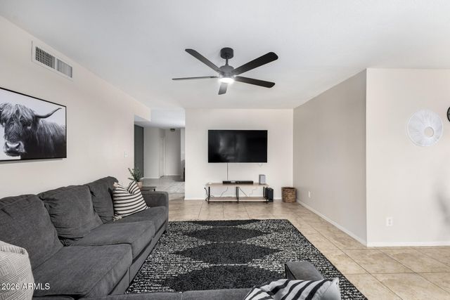 4307 W SANDRA Circle, Glendale, AZ 85308