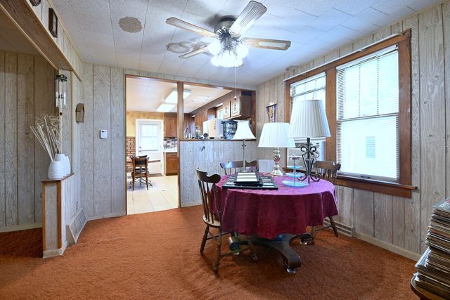 38393 N Lakeside Place, Antioch, IL 60002