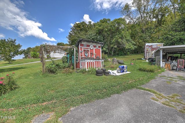 1711 Highway 93, Fall Branch, TN 37656