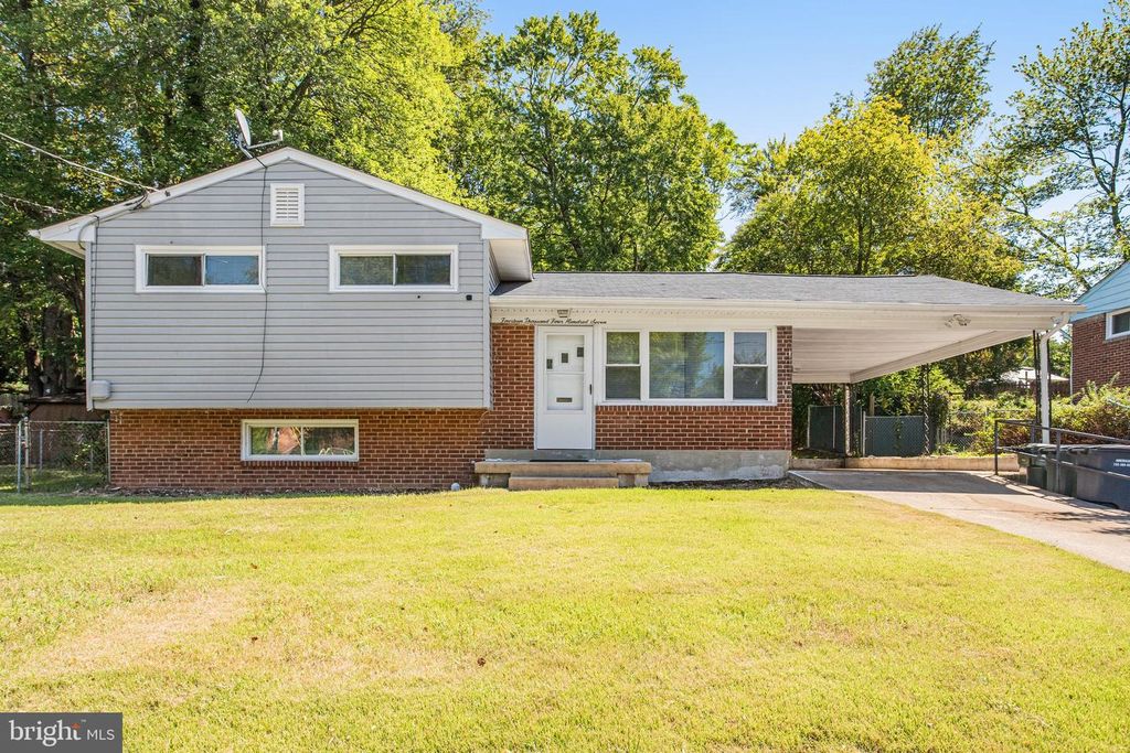 14407 GEMSTONE DR, Woodbridge, VA 22191