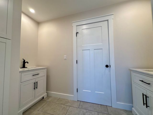 24 Wildcat Drive, Dover, NH 03820