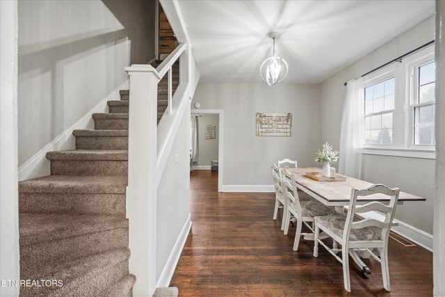 925 Barnabas St, Athens, TN 37303