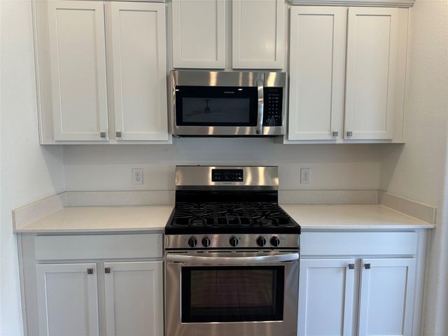 6210 Russett Elm Court, Houston, TX 77365