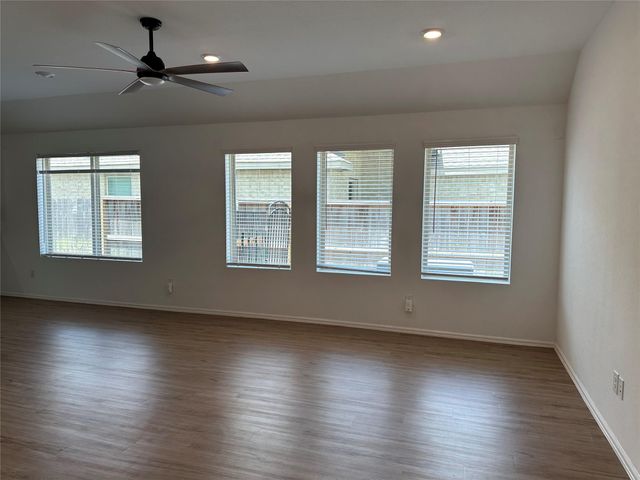 6210 Russett Elm Court, Houston, TX 77365