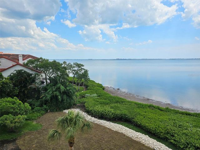 6440 MOURNING DOVE DRIVE 402, Bradenton, FL 34210