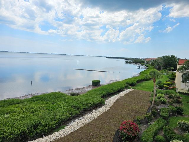 6440 MOURNING DOVE DRIVE 402, Bradenton, FL 34210