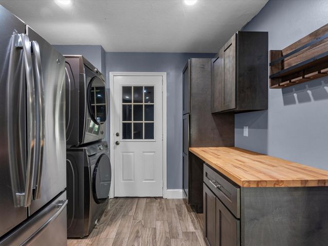 3010 Glen Spring Drive, Houston, TX 77339