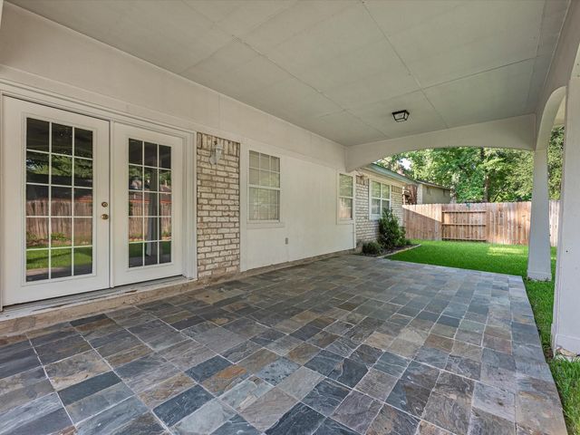 3010 Glen Spring Drive, Houston, TX 77339