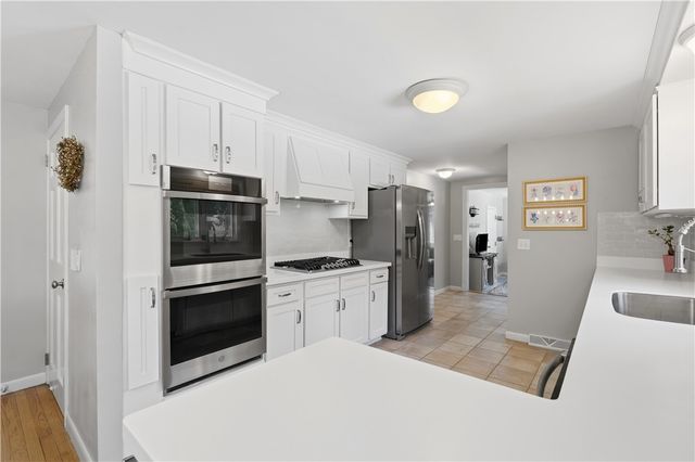 187 Love Lane, Warwick, RI 02886