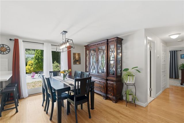 187 Love Lane, Warwick, RI 02886