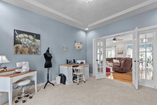 613 E CASTLEBURY LANE, Appleton, WI 54913