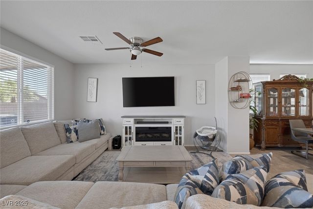 5966 Icicle Falls Avenue, Las Vegas, NV 89130