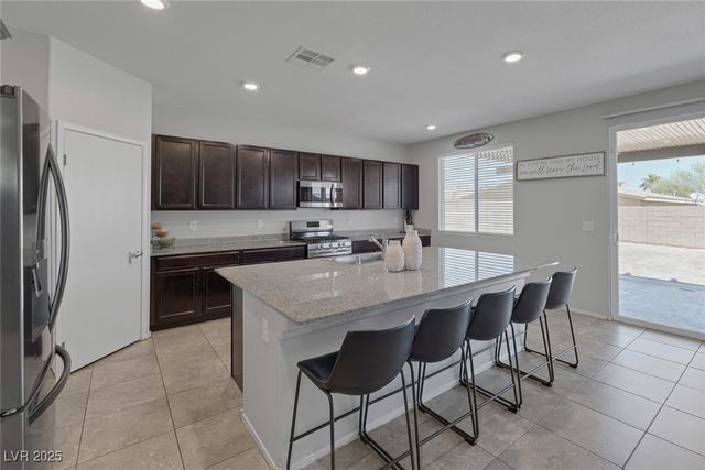 5966 Icicle Falls Avenue, Las Vegas, NV 89130