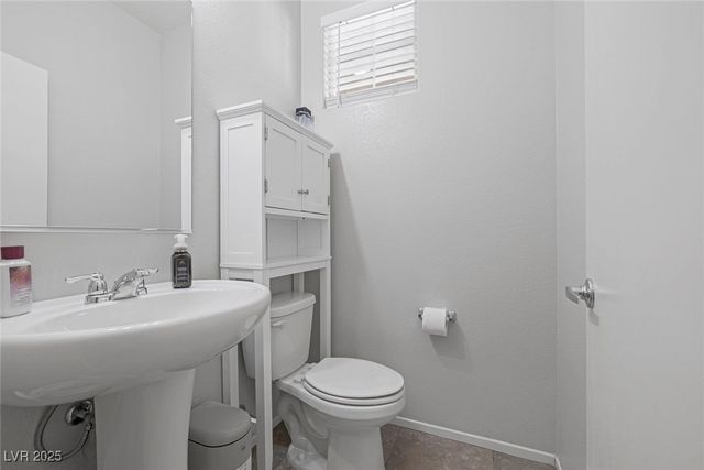 5966 Icicle Falls Avenue, Las Vegas, NV 89130