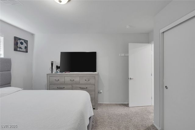 5966 Icicle Falls Avenue, Las Vegas, NV 89130