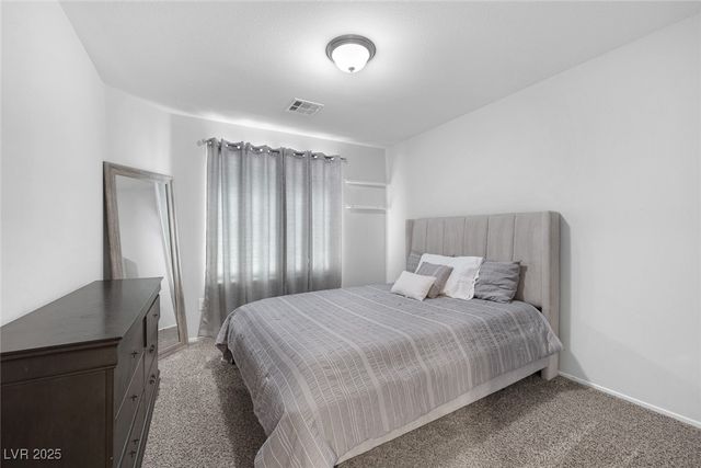 5966 Icicle Falls Avenue, Las Vegas, NV 89130