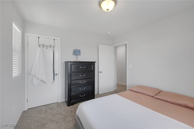 5966 Icicle Falls Avenue, Las Vegas, NV 89130