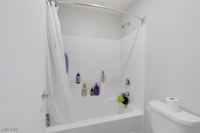 5966 Icicle Falls Avenue, Las Vegas, NV 89130