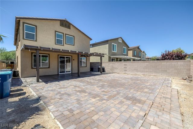 5966 Icicle Falls Avenue, Las Vegas, NV 89130