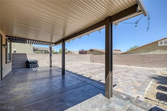 5966 Icicle Falls Avenue, Las Vegas, NV 89130