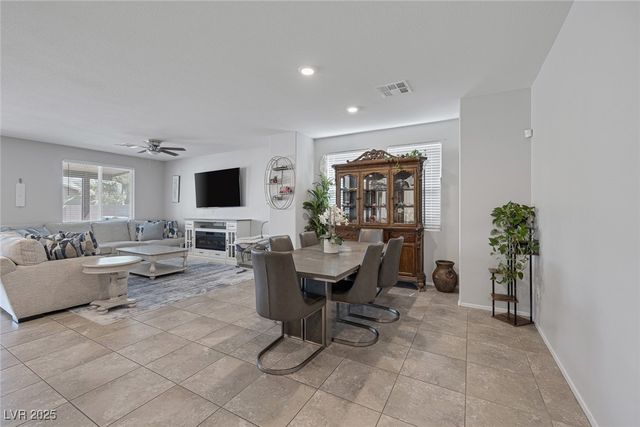 5966 Icicle Falls Avenue, Las Vegas, NV 89130