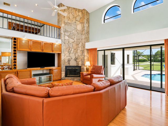 3120 SE Downwinds Road, Jupiter, FL 33478