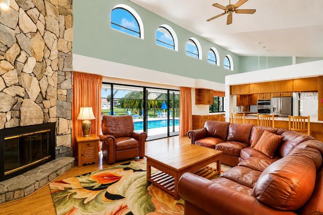 3120 SE Downwinds Road, Jupiter, FL 33478