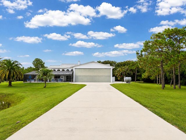 3120 SE Downwinds Road, Jupiter, FL 33478