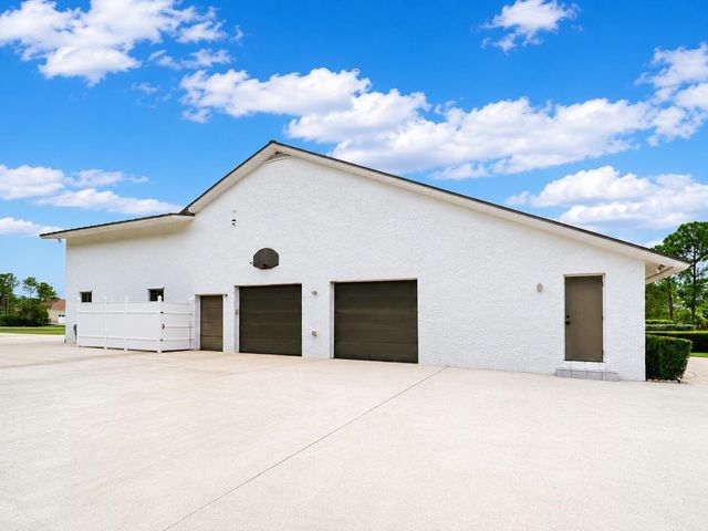 3120 SE Downwinds Road, Jupiter, FL 33478